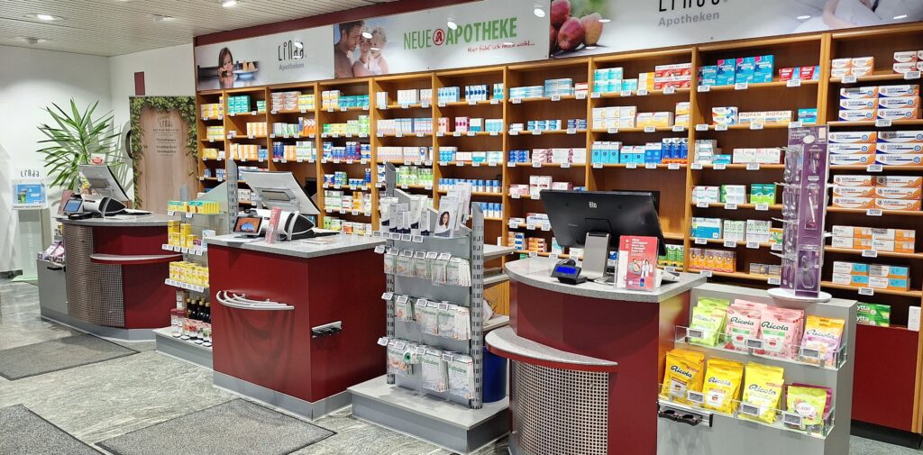 Filiale der Neue-Apotheke von Innen